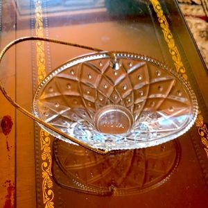 Vintage Avon foster clear glass basket candle holder or candy basket